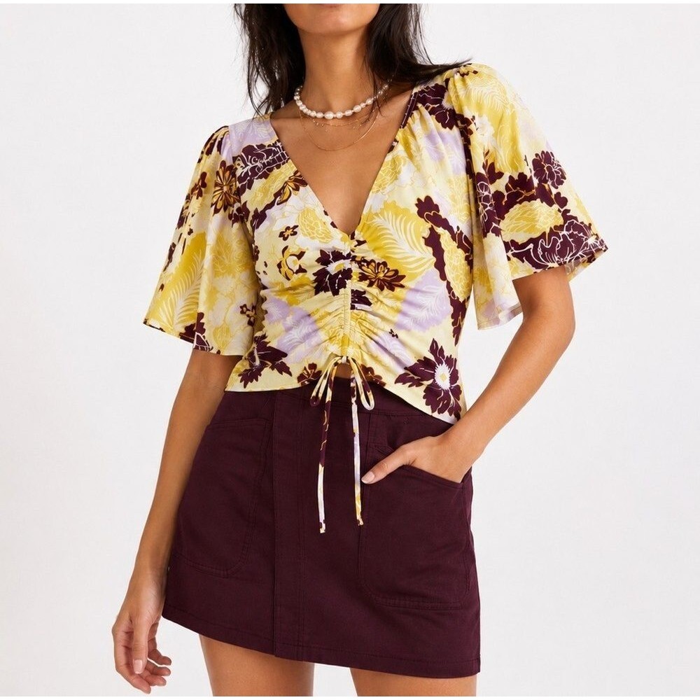 Maeve Anthropologie Yellow Floral Cinched Flutter Sleeve Top Medium 70s Style